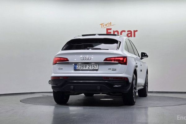2022 Audi Q5 с пробегом 40 931 км