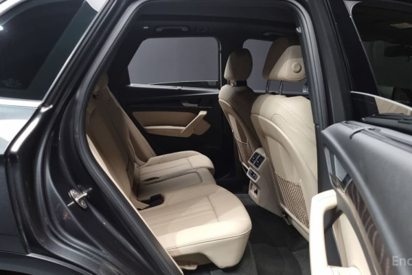 2023 Audi Q5 с пробегом 53 818 км