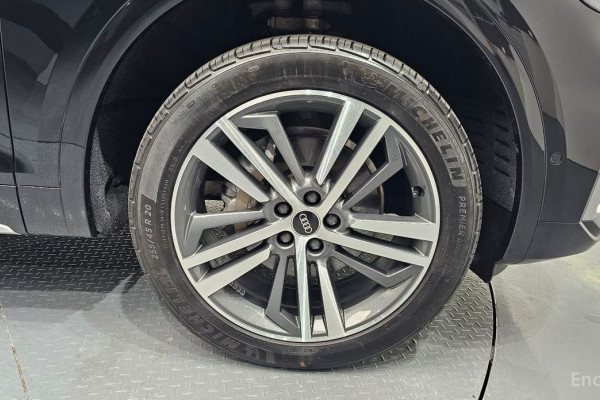 2022 Audi Q5 с пробегом 82 985 км