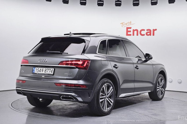 2022 Audi Q5 с пробегом 106 647 км