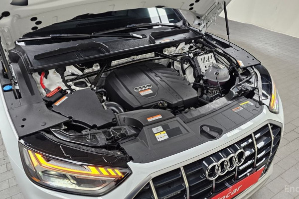 2023 Audi Q5 с пробегом 13 555 км