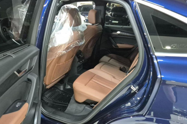 2023 Audi Q5 с пробегом 17 217 км