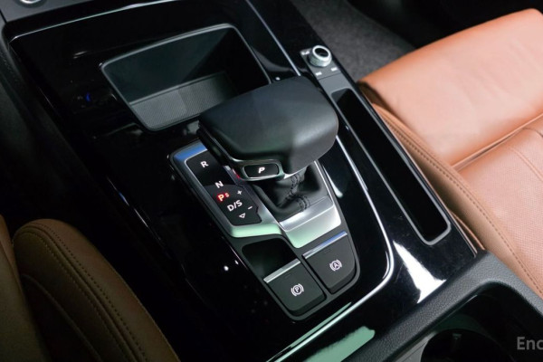 2022 Audi Q5 с пробегом 42 976 км