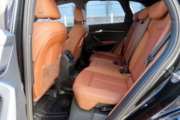 2023 Audi Q5 с пробегом 31 984 км