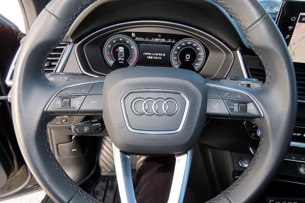 2023 Audi Q5 с пробегом 31 984 км