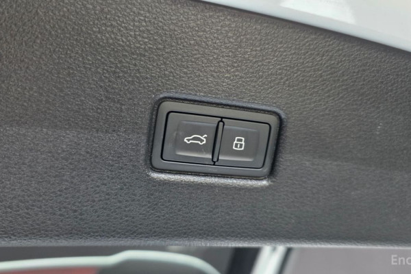 2022 Audi Q5 с пробегом 42 976 км