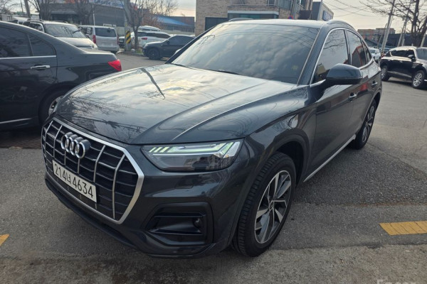 2023 Audi Q5 с пробегом 21 147 км