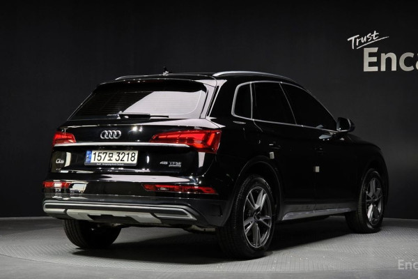 2021 Audi Q5 с пробегом 42 341 км