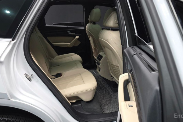 2023 Audi Q5 с пробегом 55 138 км