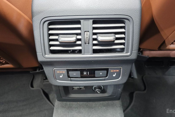 2023 Audi Q5 с пробегом 42 248 км