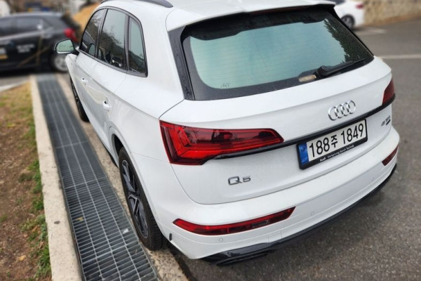 2024 Audi Q5 с пробегом 14 057 км
