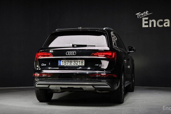 2021 Audi Q5 с пробегом 42 341 км