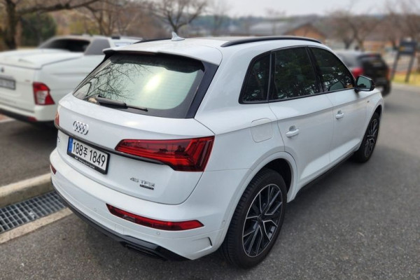 2024 Audi Q5 с пробегом 14 057 км