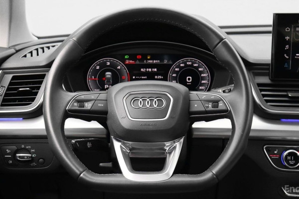 2022 Audi Q5 с пробегом 35 480 км