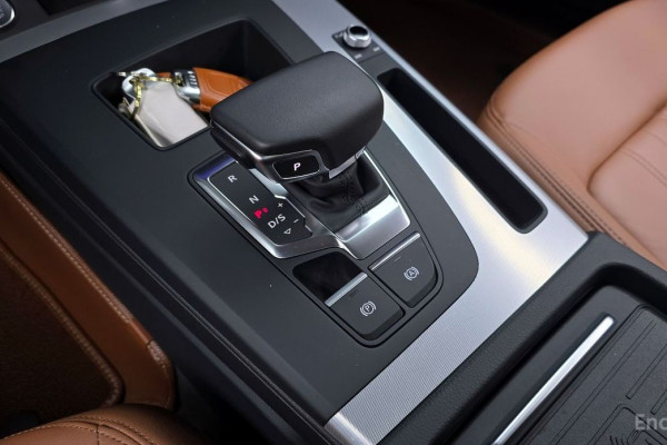 2023 Audi Q5 с пробегом 5 758 км