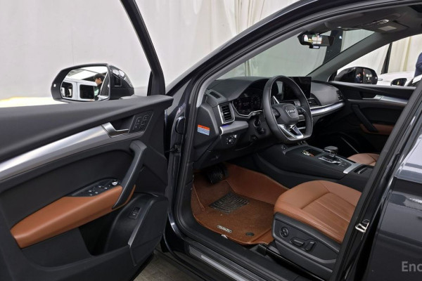 2023 Audi Q5 с пробегом 5 758 км