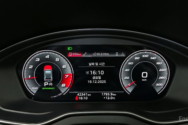 2021 Audi Q5 с пробегом 42 341 км