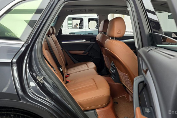 2023 Audi Q5 с пробегом 5 758 км