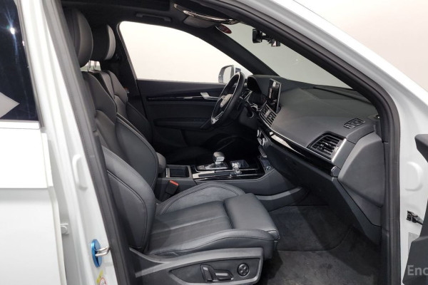 2021 Audi Q5 с пробегом 59 895 км