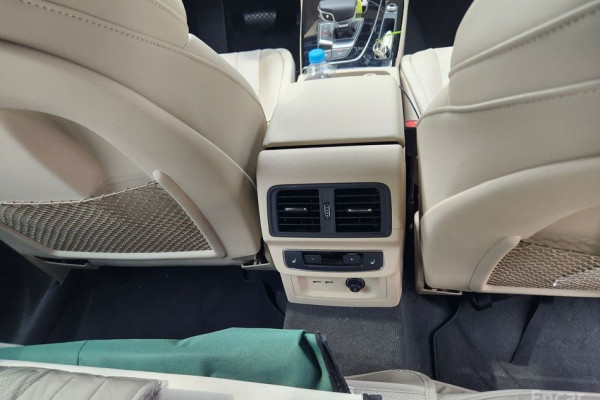 2024 Audi Q5 с пробегом 14 057 км