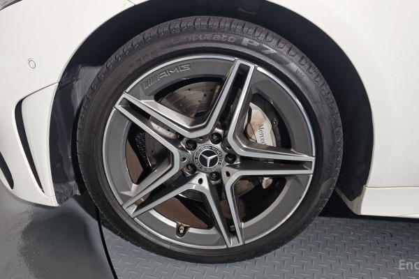 2023 Mercedes-Benz CLS с пробегом 35 815 км