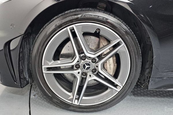 2022 Mercedes-Benz CLS с пробегом 124 060 км