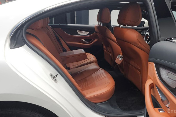 2023 Mercedes-Benz CLS с пробегом 35 815 км