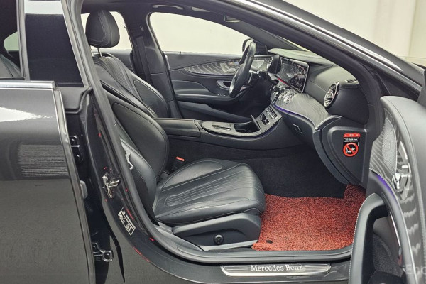 2022 Mercedes-Benz CLS с пробегом 115 875 км