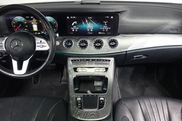 2021 Mercedes-Benz CLS с пробегом 93 100 км