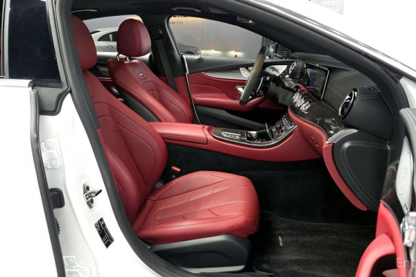 2022 Mercedes-Benz CLS с пробегом 17 236 км