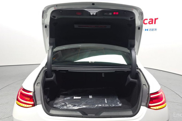 2022 Mercedes-Benz CLS с пробегом 17 236 км