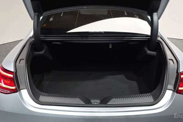 2021 Mercedes-Benz CLS с пробегом 93 100 км