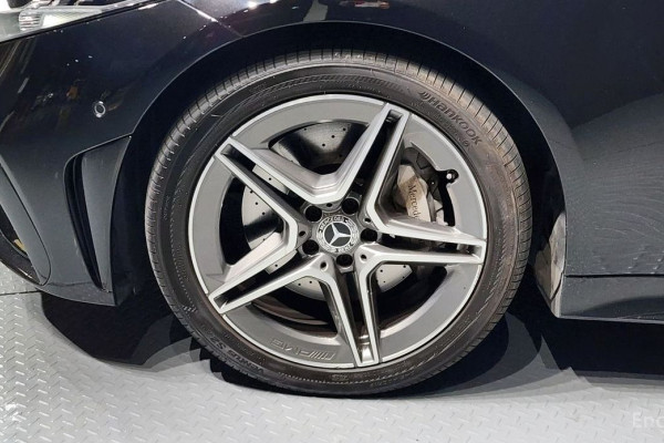 2022 Mercedes-Benz CLS с пробегом 84 574 км