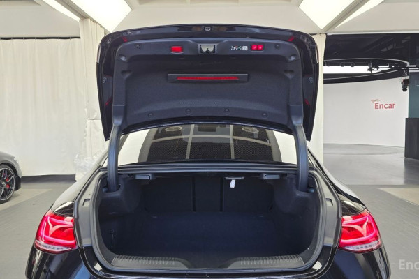 2022 Mercedes-Benz CLS с пробегом 59 741 км