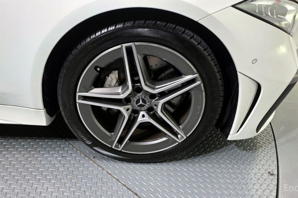 2023 Mercedes-Benz CLS с пробегом 23 022 км