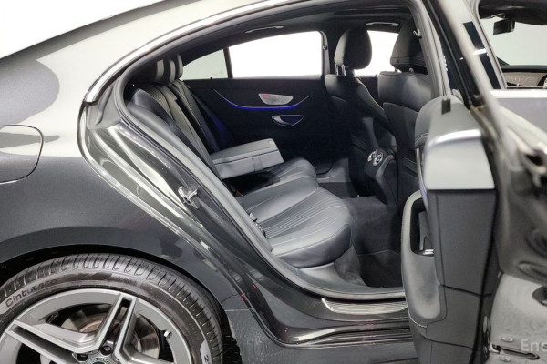 2023 Mercedes-Benz CLS с пробегом 42 085 км