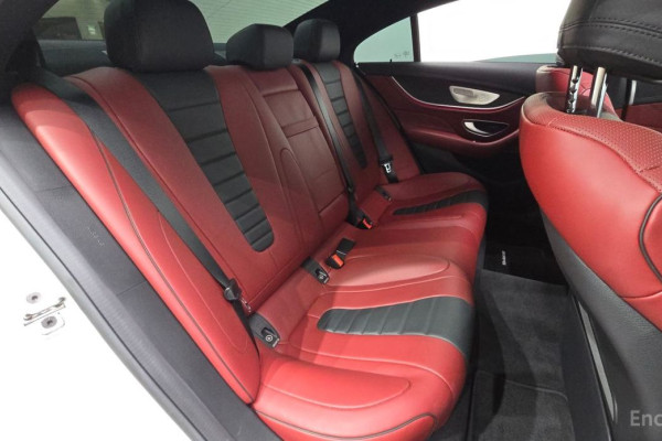 2023 Mercedes-Benz CLS с пробегом 17 324 км