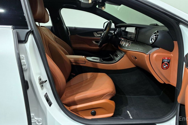 2023 Mercedes-Benz CLS с пробегом 23 022 км