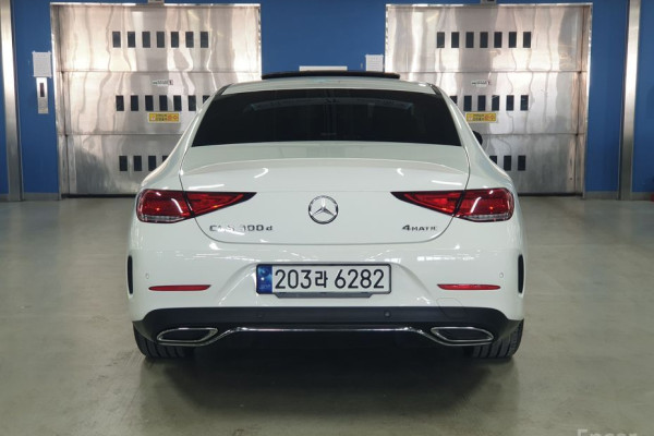 2023 Mercedes-Benz CLS с пробегом 57 683 км