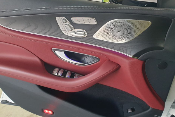 2023 Mercedes-Benz CLS с пробегом 57 683 км