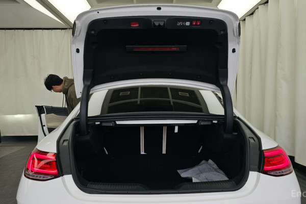 2023 Mercedes-Benz CLS с пробегом 63 188 км