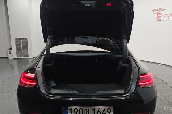 2022 Mercedes-Benz CLS с пробегом 118 574 км