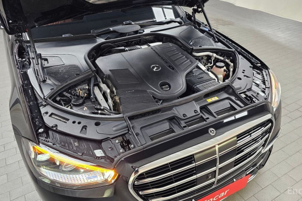 2023 Mercedes-Benz S-Класс с пробегом 30 011 км