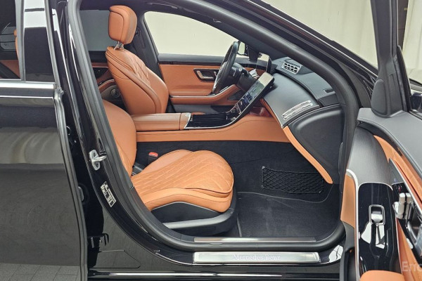 2023 Mercedes-Benz S-Класс с пробегом 30 011 км