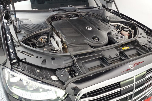 2023 Mercedes-Benz S-Класс с пробегом 42 249 км