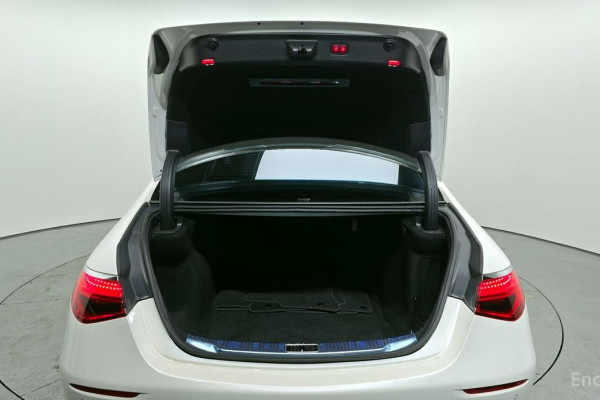 2022 Mercedes-Benz S-Класс с пробегом 85 929 км