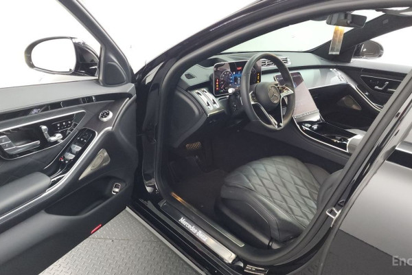 2023 Mercedes-Benz S-Класс с пробегом 42 249 км