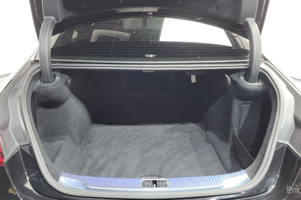 2023 Mercedes-Benz S-Класс с пробегом 42 249 км