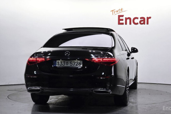 2022 Mercedes-Benz S-Класс с пробегом 56 255 км