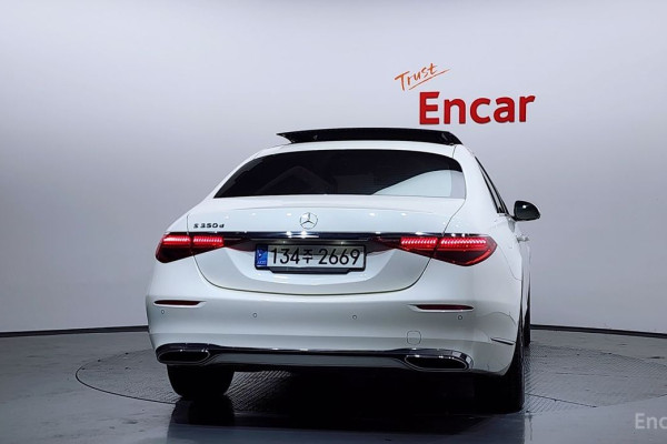 2023 Mercedes-Benz S-Класс с пробегом 35 789 км